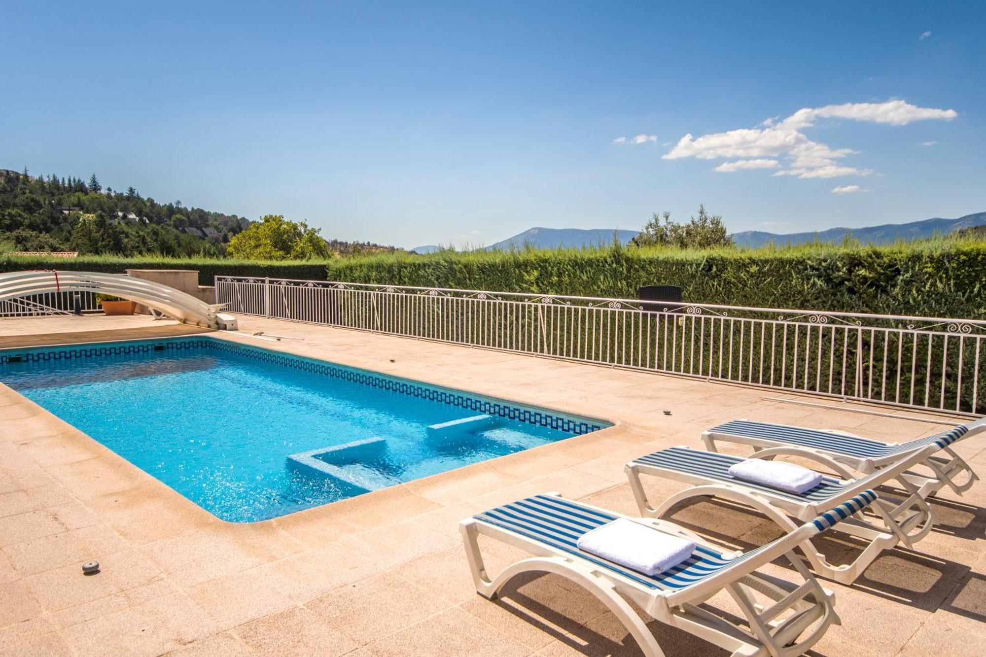 El Jardin De Estrella Villa Navacerrada Exterior photo